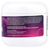 MRM primer plano de la textura cremosa mostrando absorción rápida y suavidad