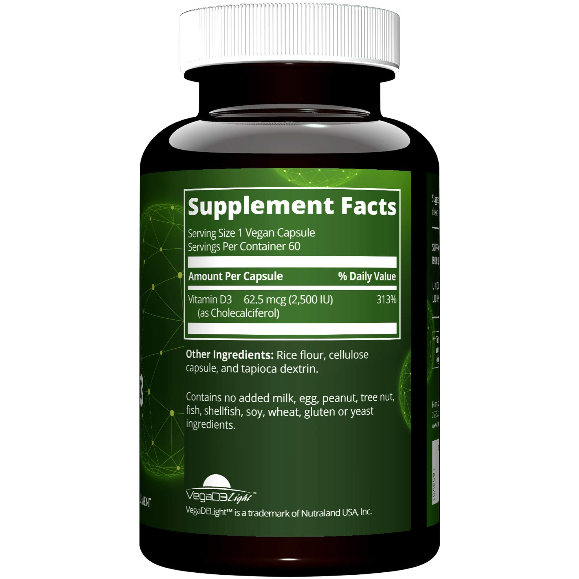 Cápsulas MRM Vitamin D3 en mano para comparar tamaño y facilidad de uso