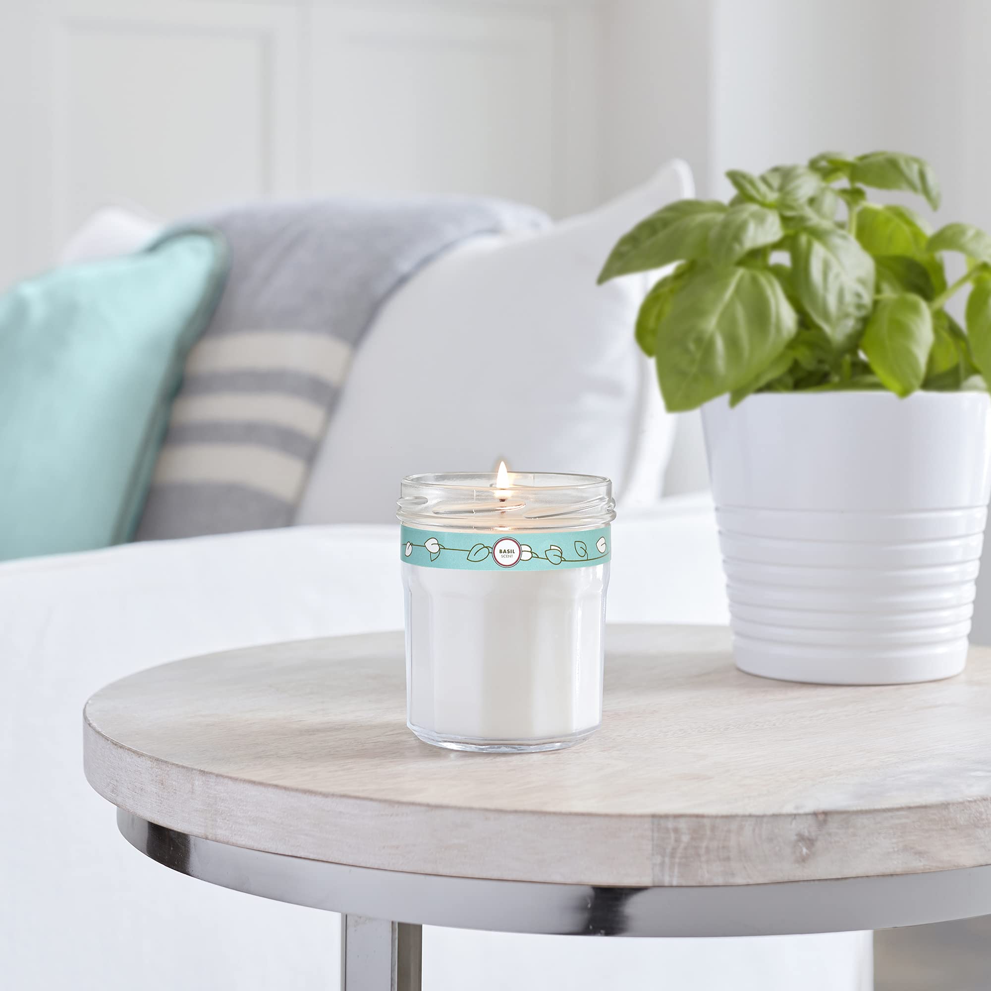 Mrs. MEYER'S etiqueta en tarro enfatiza reciclable y fórmula cruelty-free beneficios