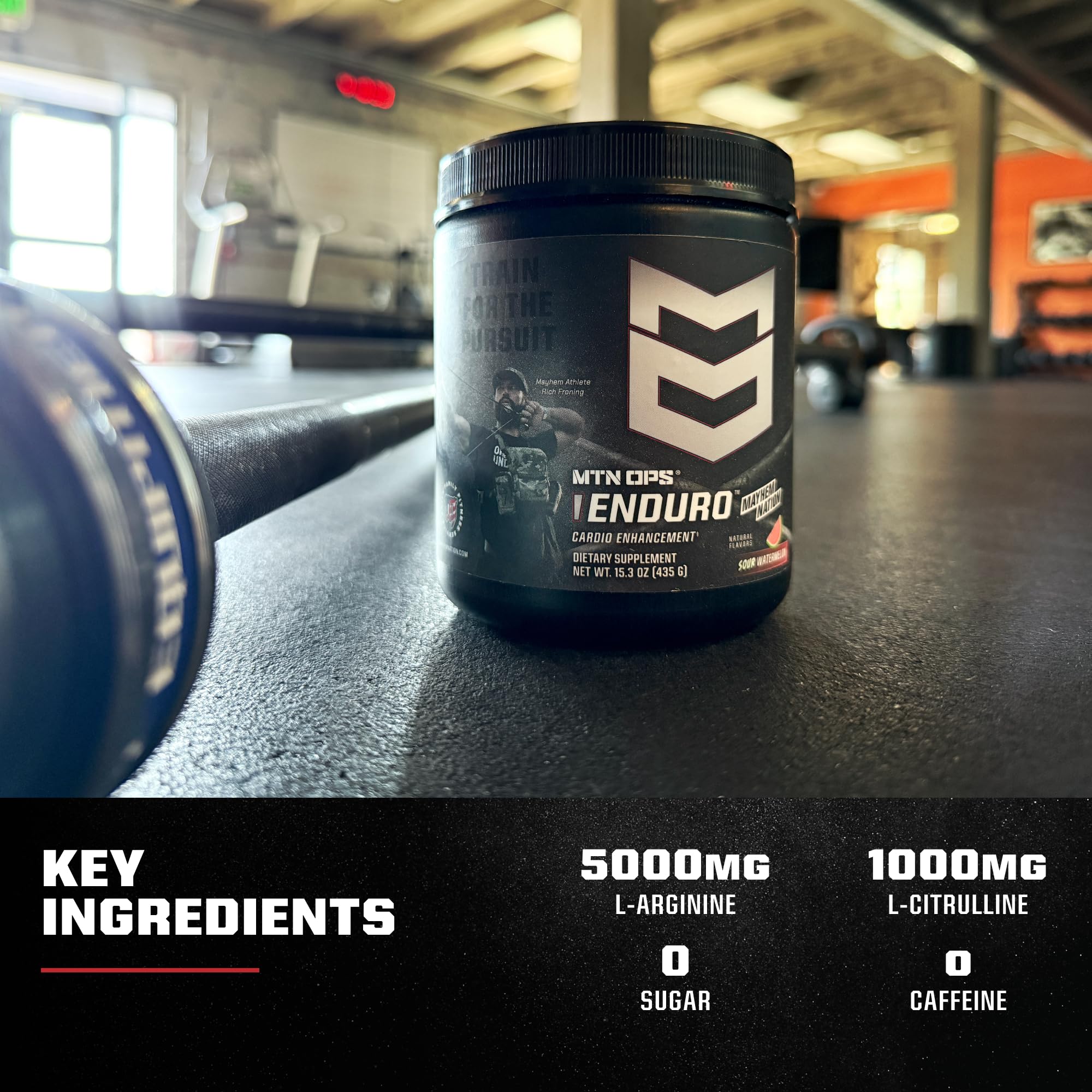 MTN OPS vaso con bebida preparada que aporta hidratación y bombeo muscular