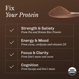 MUD\WTR polvo textura cacao cercano que destaca mezcla proteica