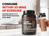 Musashi en gimnasio botella preparada como opción rápida post entreno