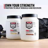 Muscle Milk batido servido en vaso en entorno de desayuno, uso versátil como snack