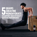 Muscle Milk polvo disolviéndose en agua para mezcla rápida y sin grumos