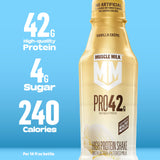 Muscle Milk Pro botella en mano lista para beber tras entrenamiento
