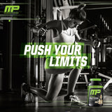 MusclePharm porción en mano para visualizar tamaño del servicio