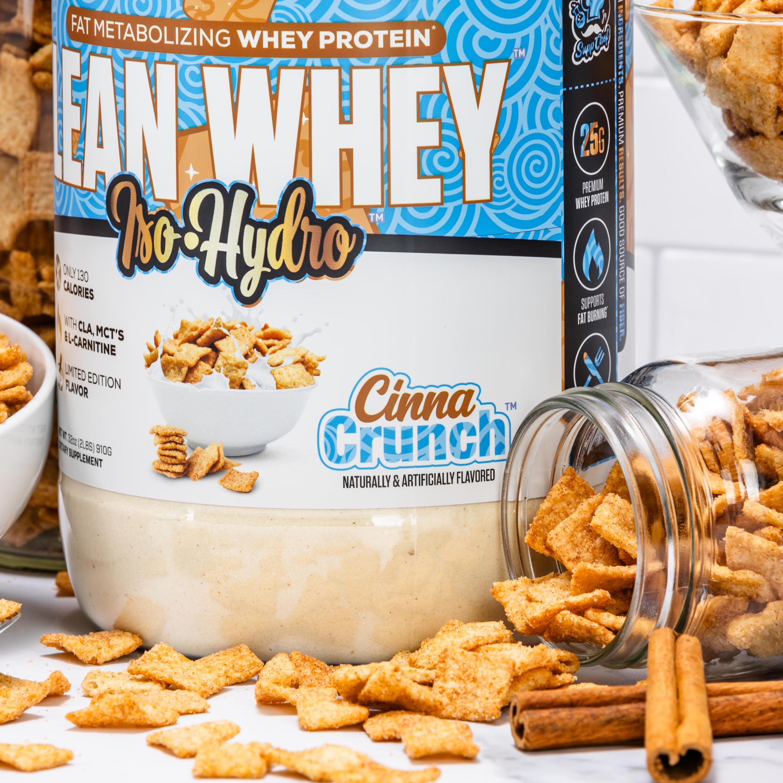 Musclesport detalle de trozos de cereal Cinna Crunch que aportan crujiente