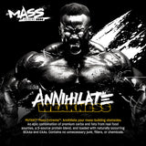 Deportista usando Mutant Mass como recuperación post-entrenamiento efectiva