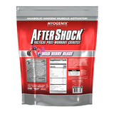 Myogenix Aftershock persona bebiendo mejora recuperación muscular