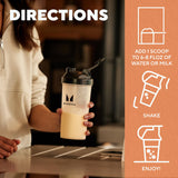 Myprotein cuchara medidora con una ración de Impact Whey Isolate lista para preparar