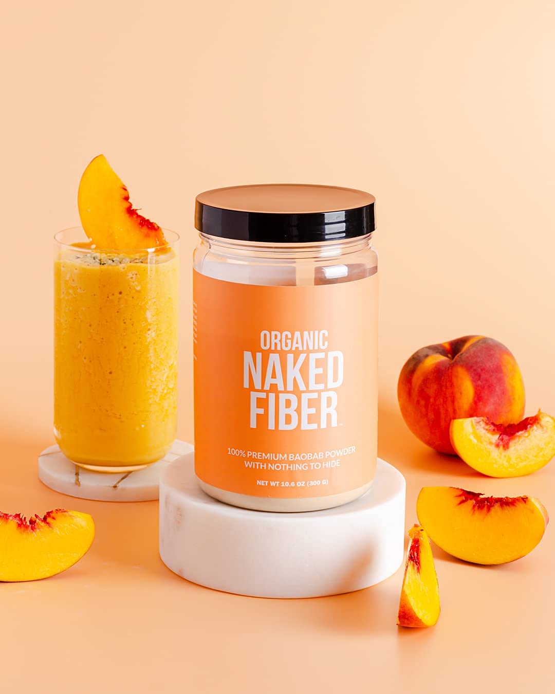 NAKED Fiber en mesa de desayuno sugiere integración fácil en rutina matinal