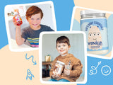 NAKED niño disfrutando merienda nutritiva, opción práctica para padres