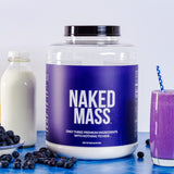NAKED batido en manos after entrenamiento, recuperación y aporte energético