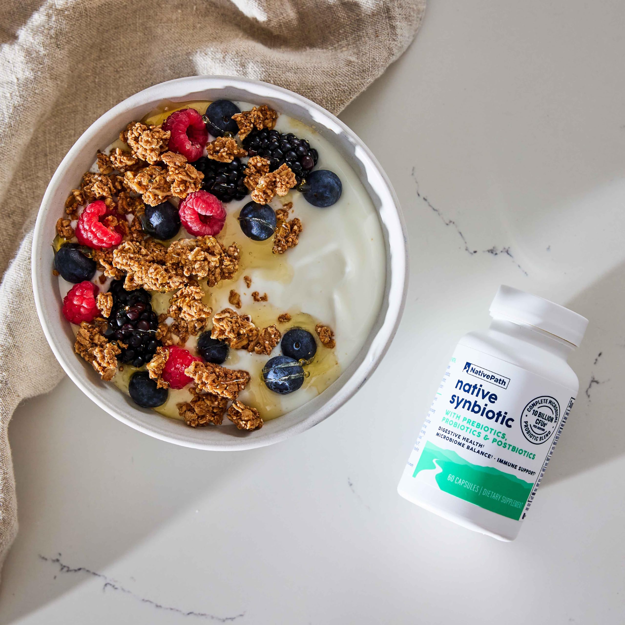 NativePath producto junto a desayuno saludable que inspira bienestar digestivo