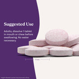 Natrol tableta en mano lista para disolverse sin agua
