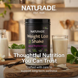 Naturade escena de estilo de vida en desayuno ocupado, conveniente y nutritivo