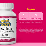 Natural Factors detalle de tableta masticable, textura y sabor tropical
