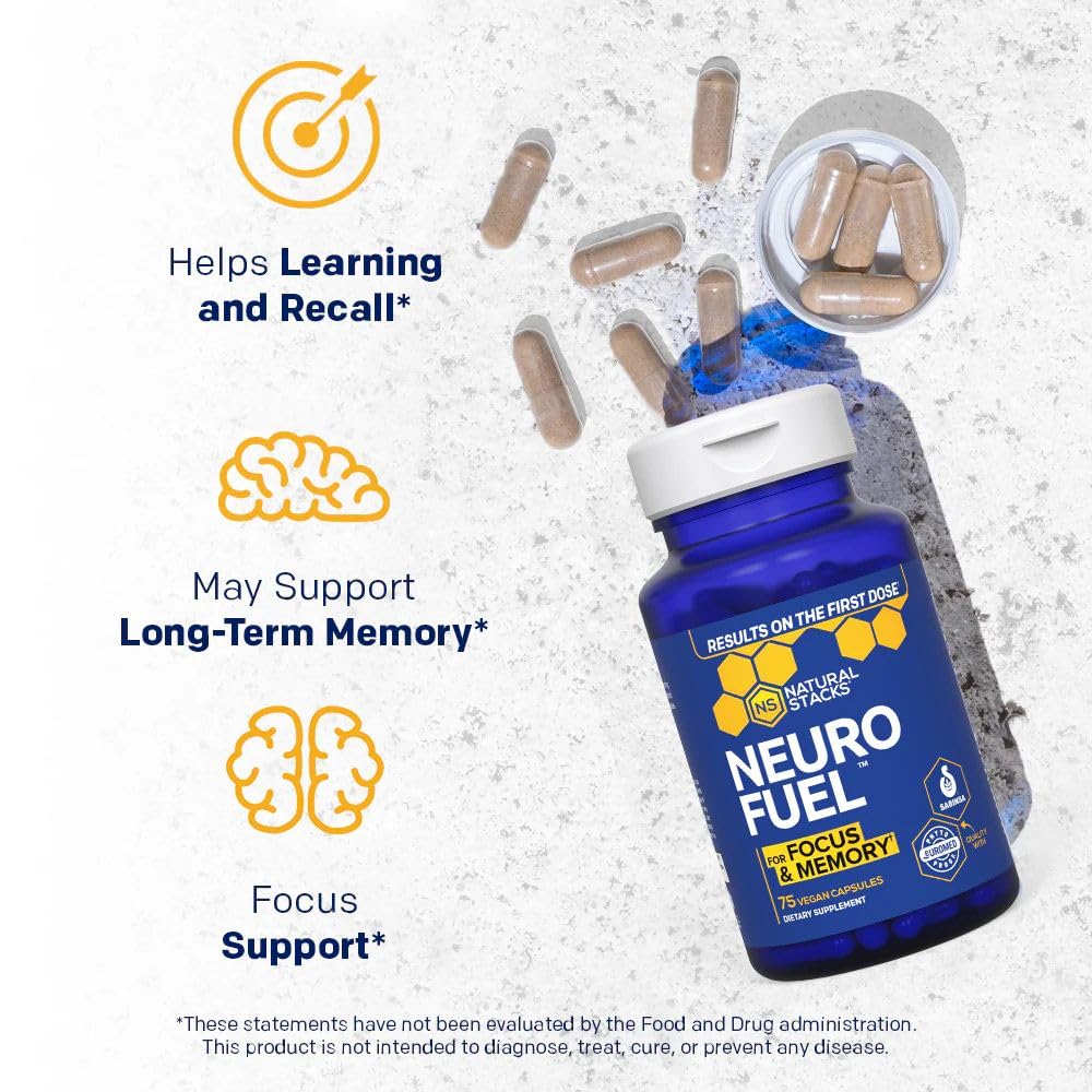 Natural Stacks NeuroFuel persona tomándolo en escritorio para mejorar enfoque durante trabajo
