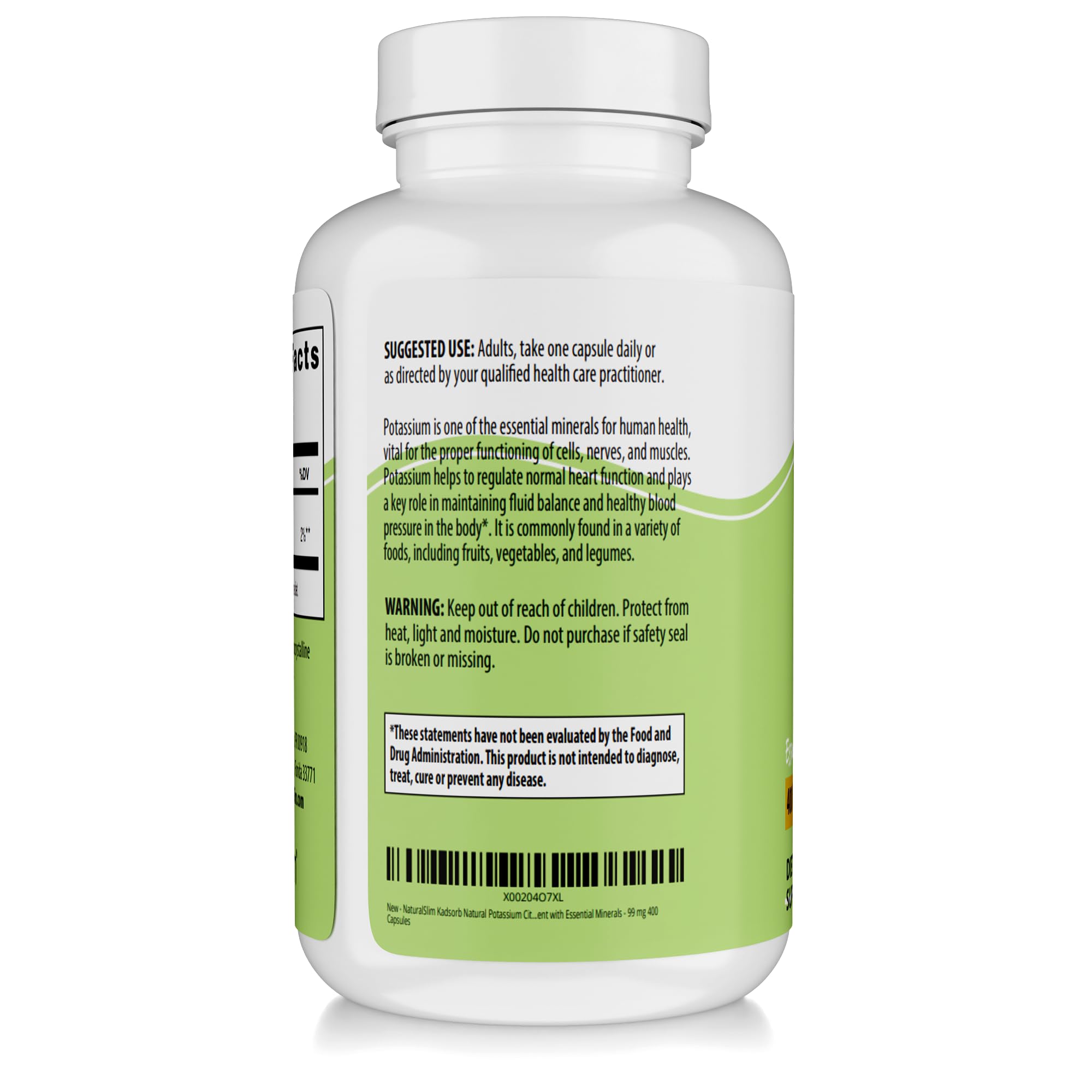 NaturalSlim cápsula en mano para comparar tamaño y facilidad