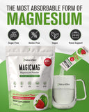 NaturalSlim polvo mezclado en vaso frío, bebida refrescante y apoyo a la relajación