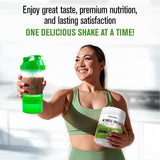 NaturalSlim envase 17.06 oz junto a mano para comparar tamaño real