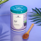 Nature Restore primer plano del polvo de açaí para ver la textura y uso