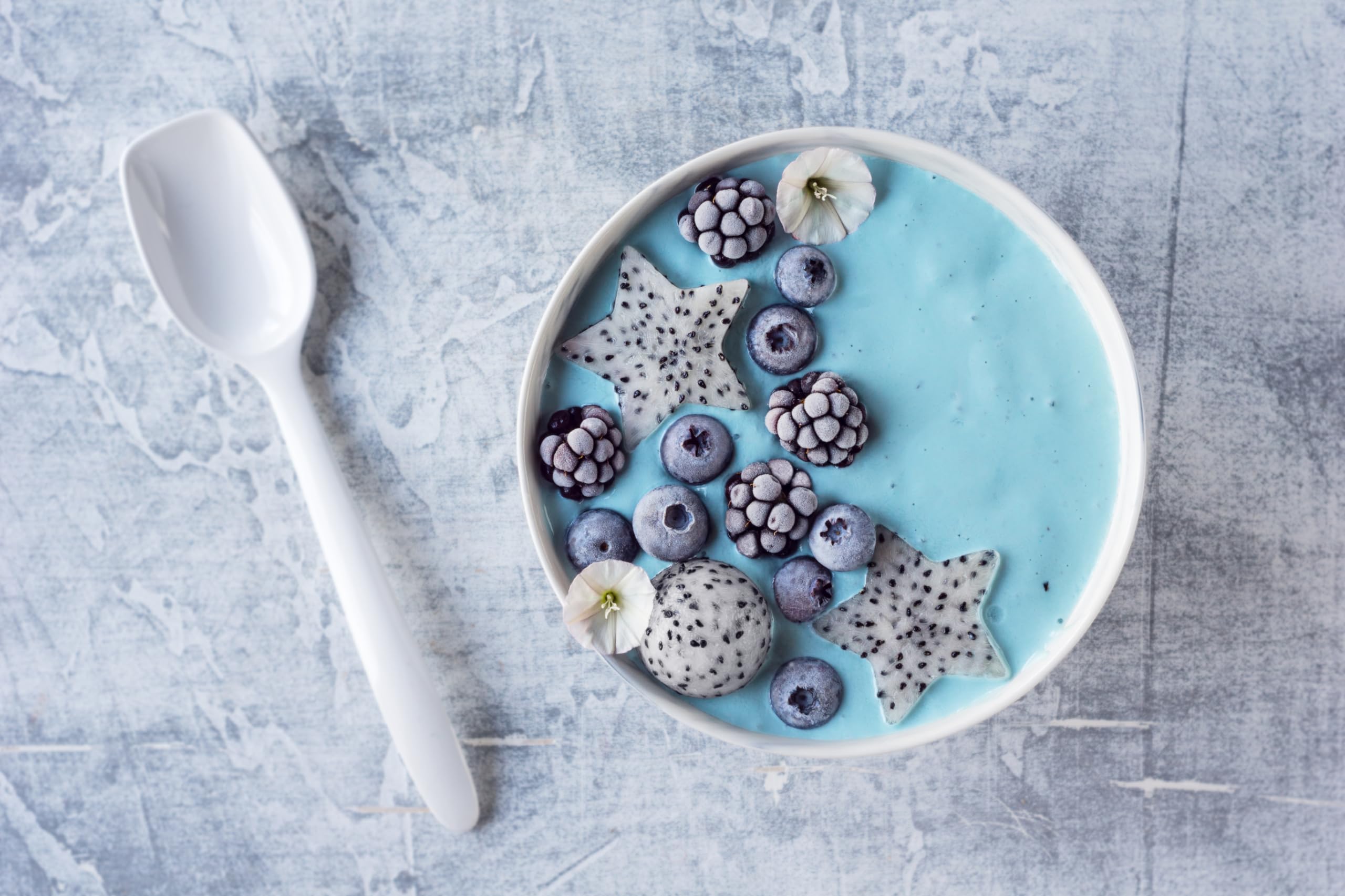 Naturejam polvo de spirulina azul textura fina y mezcla homogénea