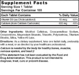 Nature's Blend tableta en mano para comparar tamaño y dosificación práctica