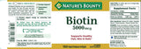 Nature's Bounty primer plano de perla blanda mostrando textura y fácil ingestión