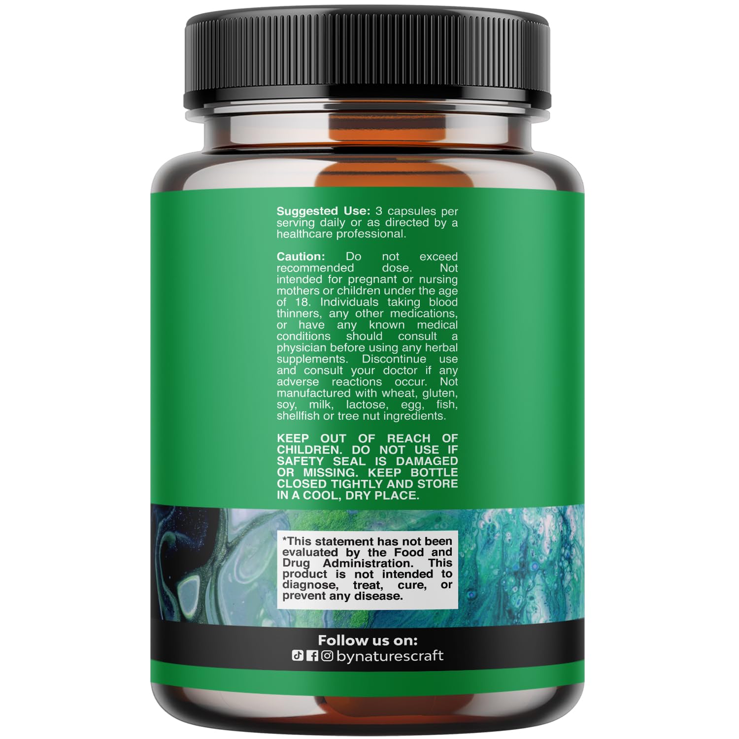 Nature’s Craft persona activa disfrutando comida tras tomar el suplemento