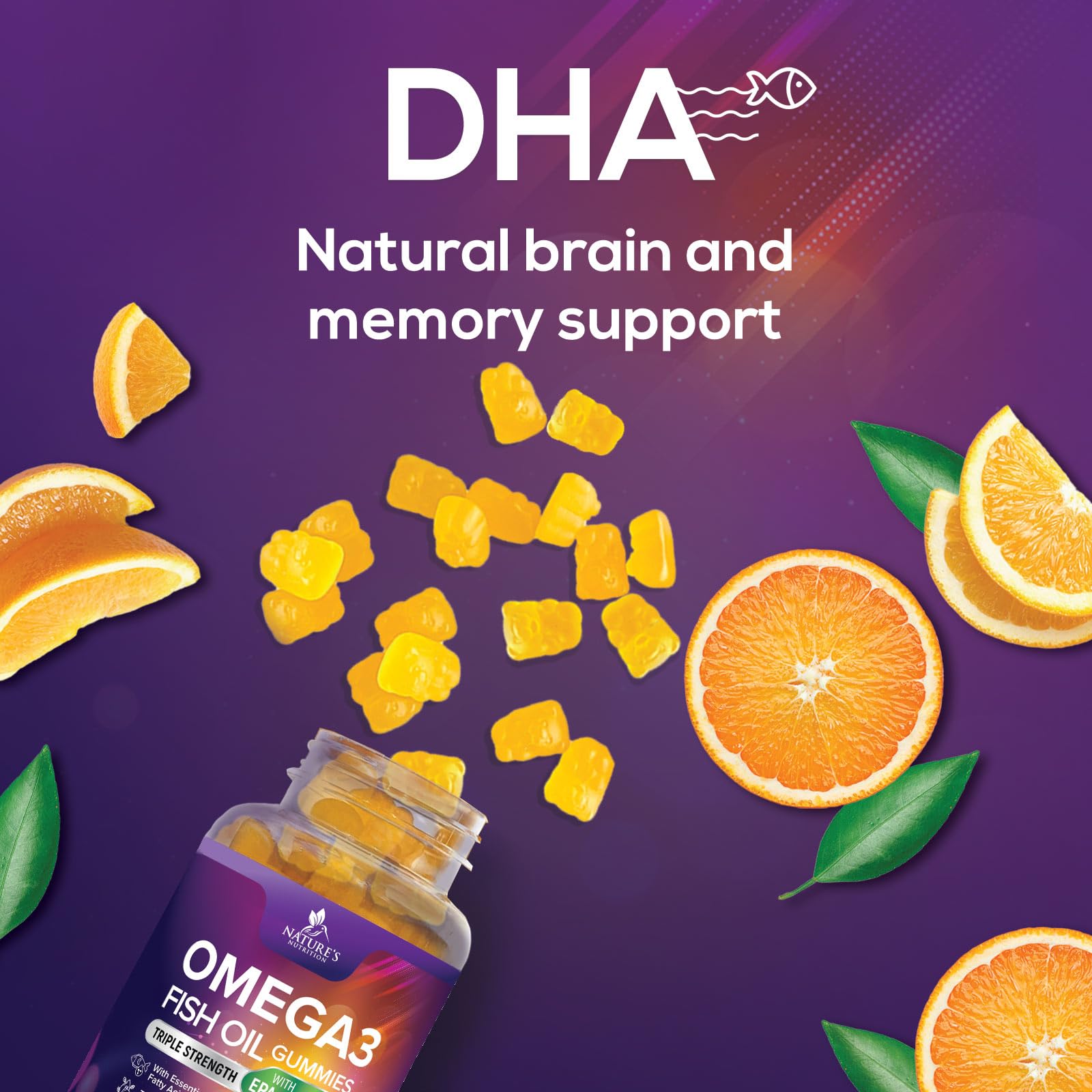 Nature's Nutrition persona tomando una gominola de omega 3 mostrando uso fácil