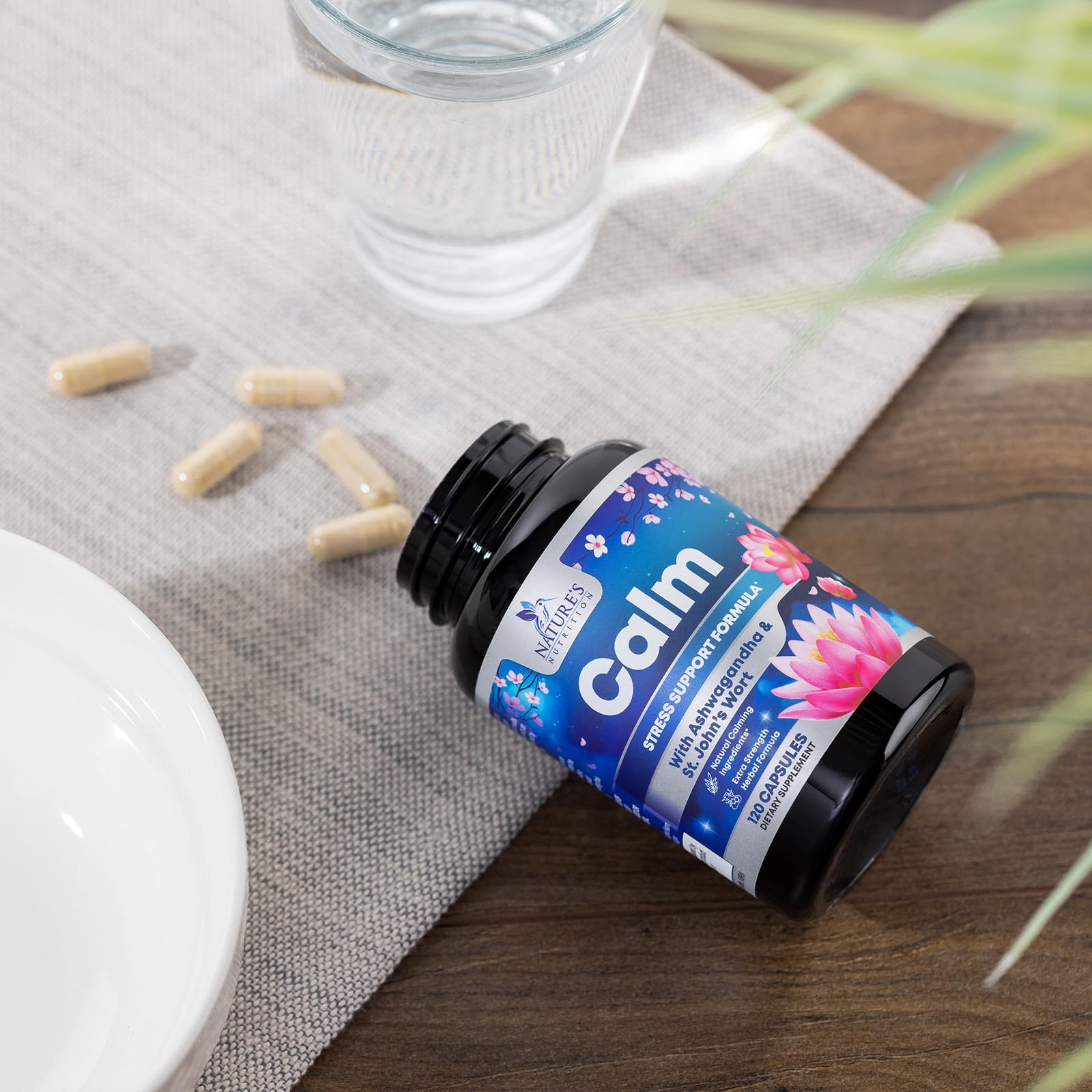 Nature's Nutrition ingredientes ashwagandha y GABA en primer plano
