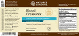 Escena de estilo de vida saludable con Blood Pressurex y alimentos frescos para apoyo cardiovascular Nature's Sunshine