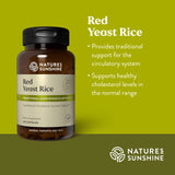 Nature's Sunshine cápsula junto a una regla para comparar tamaño y dosificación