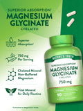 Nature's Truth comparación de tamaño de cápsula junto a una moneda para referencia visual