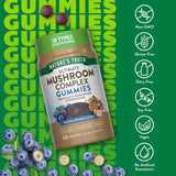 Nature's Truth gominola en mano para mostrar tamaño y dosificación fácil