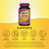 Nature's Way gomita en mano para comparar tamaño y facilidad de consumo
