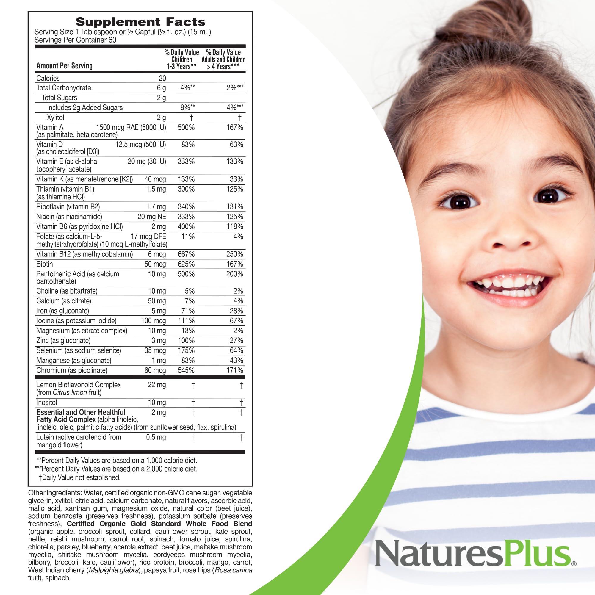 NaturesPlus botella junto a objetos para ver escala y cantidad de servicio
