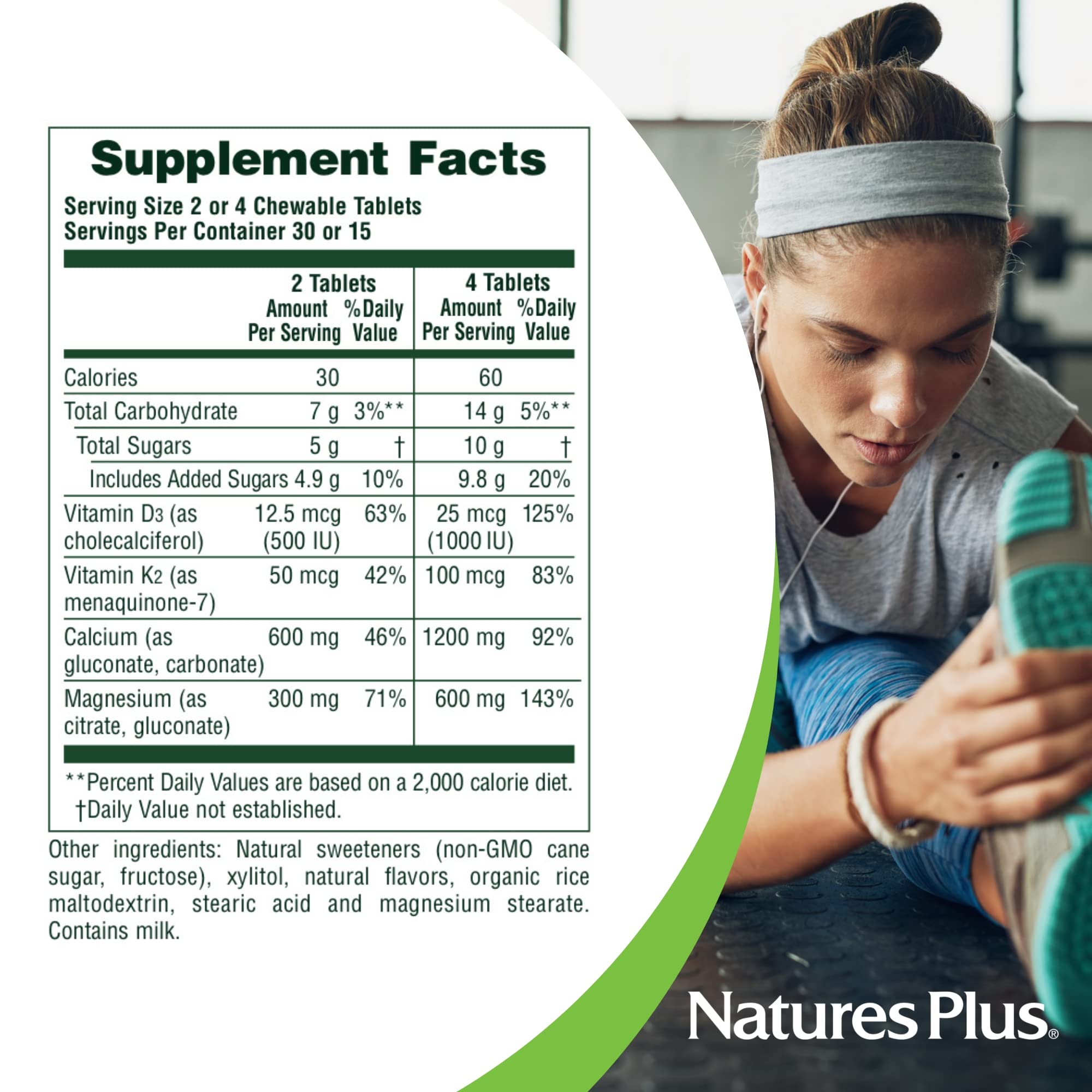 NaturesPlus comprimido sostenido en mano para comparar tamaño y facilitar la toma sin agua