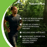 NaturesPlus persona masticando tableta enfatizando sabor cereza y facilidad