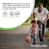 NaturesPlus batido en cocina moderna, opción práctica para mañanas ocupadas