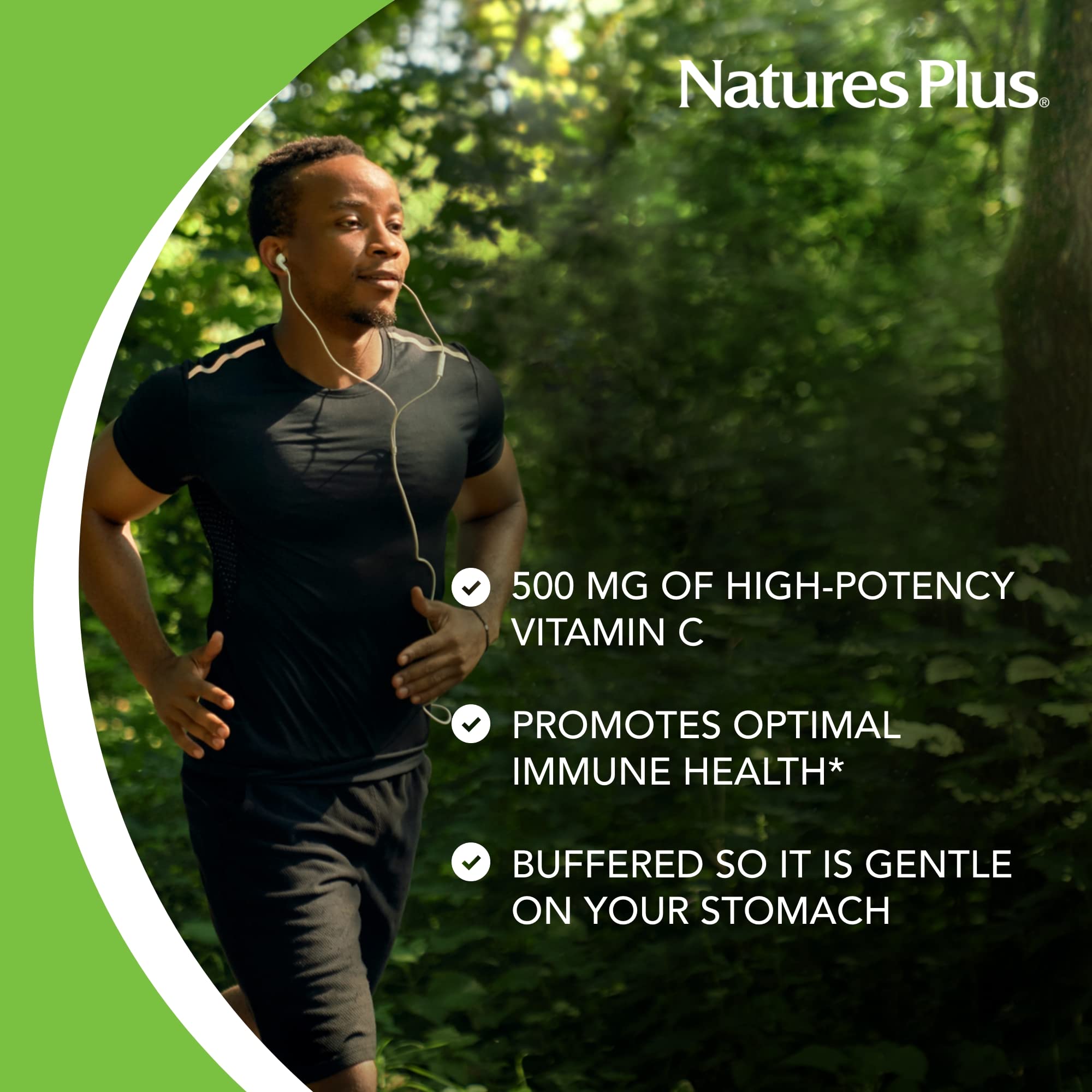 NaturesPlus tableta en mano para comparar tamaño y facilidad de consumo