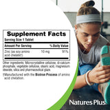 NaturesPlus comparación de tamaño de la tableta en mano