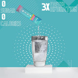 Persona tomando HydroMATE en gimnasio, NatureWorks apoyo para actividad física