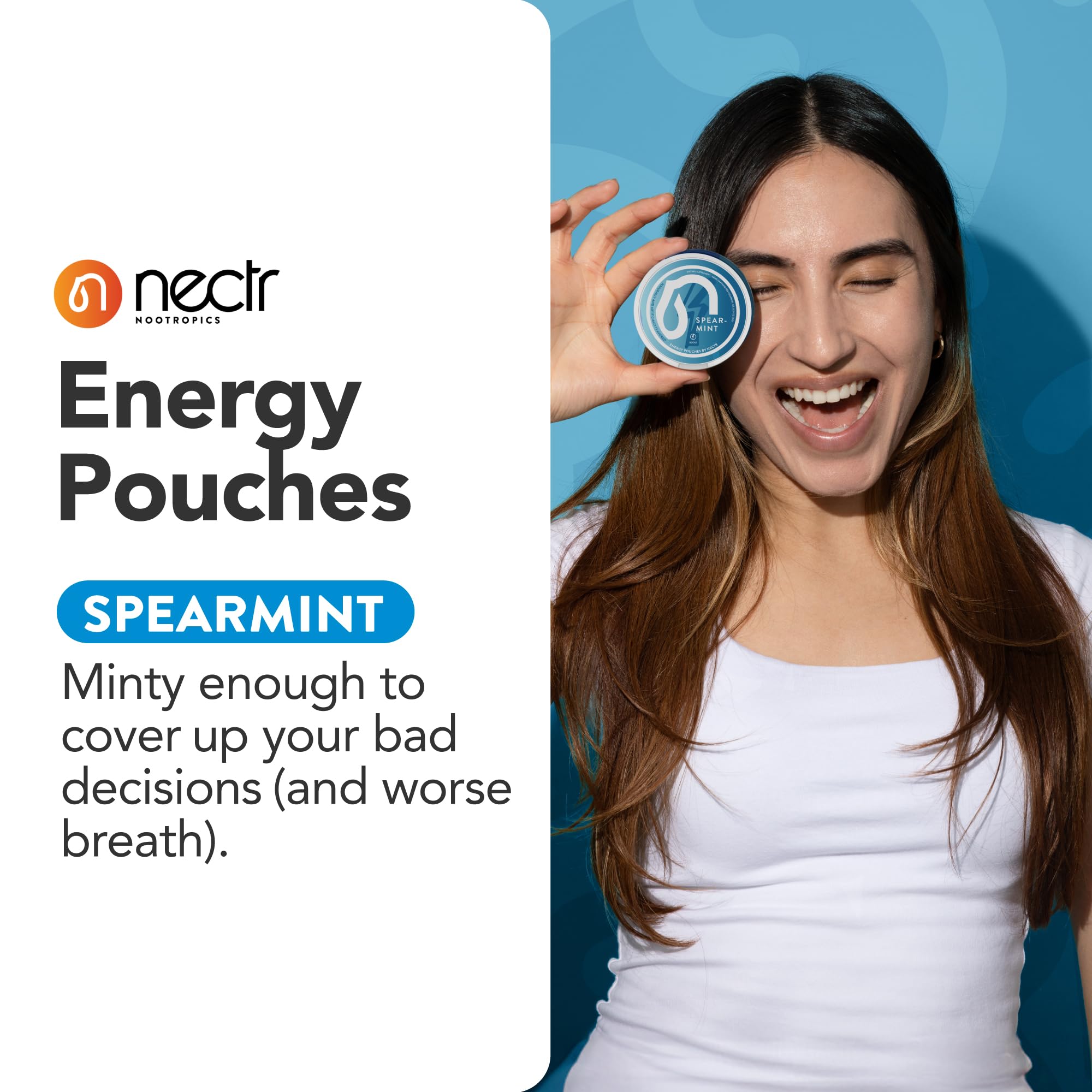 Nectr puck abierto con 20 pouches visibles para almacenamiento práctico