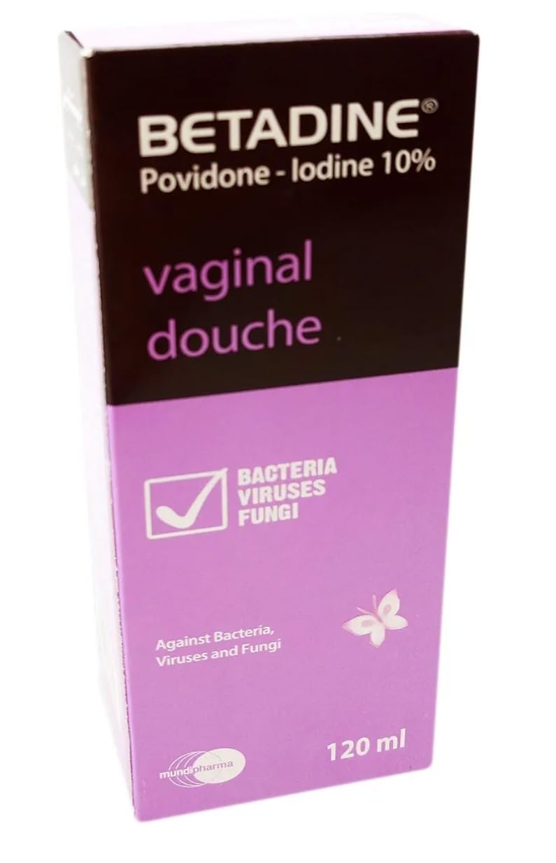 Nefertari Betadinė producto en uso en cuarto de baño, facilita higiene puntual