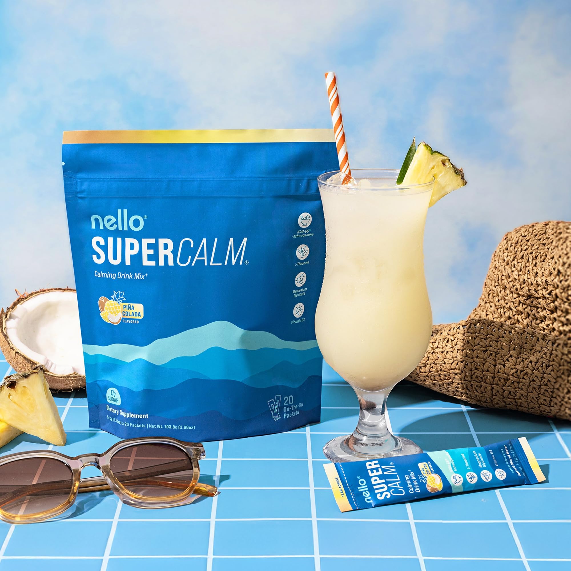 Nello Supercalm disolviéndose en agua ilustrando mezcla fácil y sabor Pina Colada