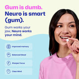 Neuro primer plano de la textura del chicle que sugiere liberación rápida