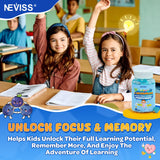 NEVISS gominolas junto a cuaderno representando uso durante estudio