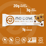 No Cow corte de barrita mostrando textura cremosa y trozos de chocolate, sabor real